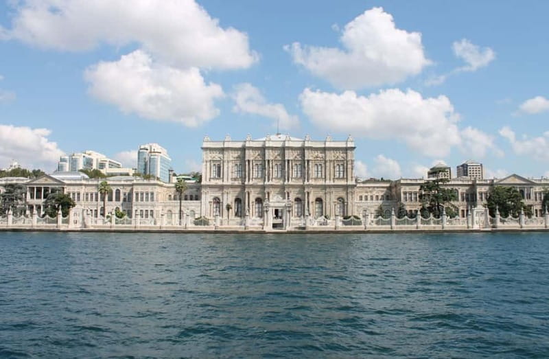 Highlights of Asia & Europe, Coach & Cruise tour Small Group - Lunch Timing and Shopping Stops: Good Chances to Regroup