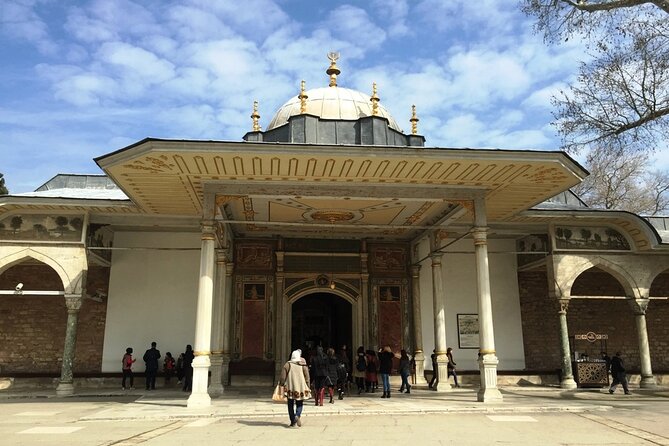 Highlights of Istanbul with Private Tour Guide Zerrin - A private Sultanahmet route that saves your energy for real looking