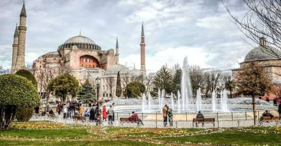 Historical Ambiance of Istanbul: Private Full-Day Tour - Hippodrome and the obelisks: why this stop matters