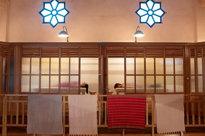 Historical Cemberlitas Hamam in Old City - Practical tips so your first hamam feels easy