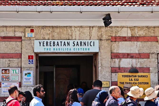 Istanbu City Walk: Topkapi Palace, Harem, & Basilica Guided Tour - Why this 3-hour Topkapi and Basilica walk fits real Istanbul schedules