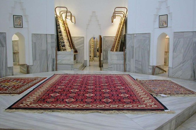 Istanbul 1 Day Tour | Best of Istanbul | Blue Mosque, Hagia Sophia and Topkapi - German Fountain and the Grand Bazaar: see the sights, shop with a plan
