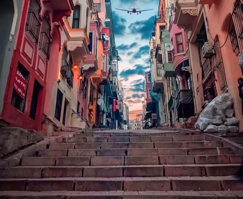 Istanbul: 1 or 2-Day Private Guided Tour with Hotel Transfer - Istiklal Street and Taksim: ending in the city’s everyday energy