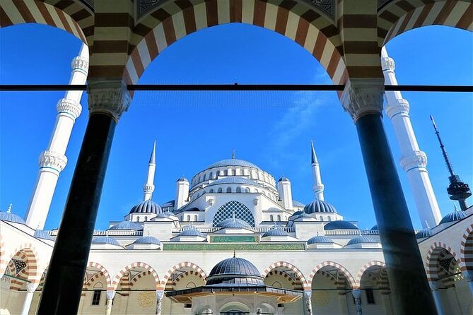 Istanbul: 2 Continents of Bosphorus ( Boat & Lunch ) - The Bosphorus cruise route that connects Europe and Asia