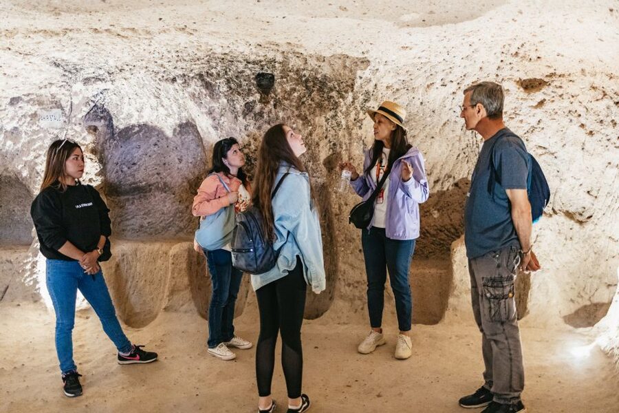 Istanbul: 2-Day Cappadocia Trip with Flights and Cave Hotel - Two days, one big scene change: Istanbul to Kayseri and back