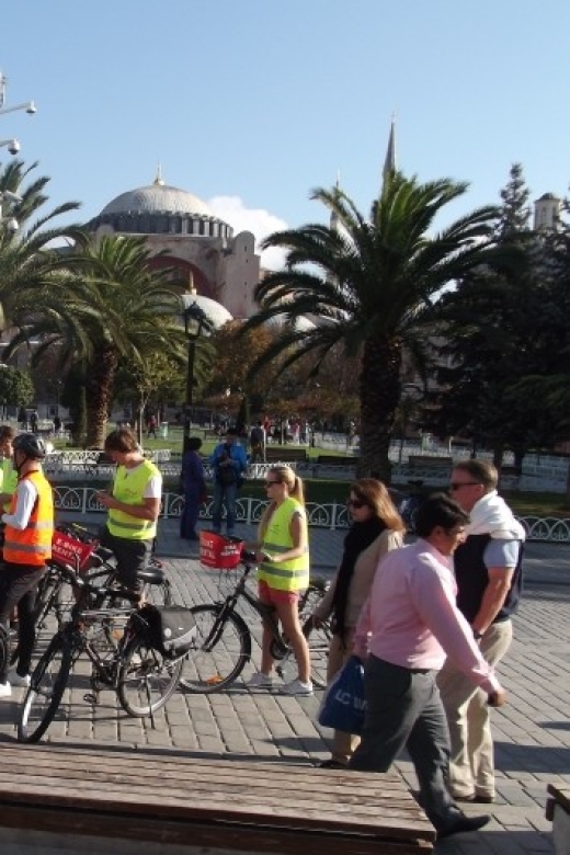 Istanbul 3-Hour Old City Tour by Bicycle - Hagia Sophia and Basilica Cistern Views: What to Notice Outside