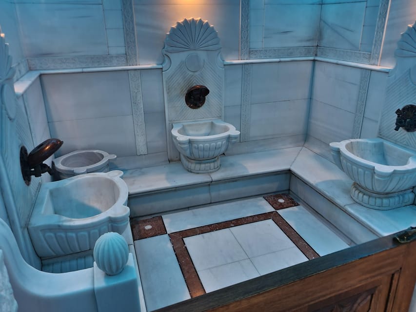 Istanbul: Acemoglu Historical Hammam Entry Ticket - Acemoglu Hammam, in Istanbul’s old-city rhythm