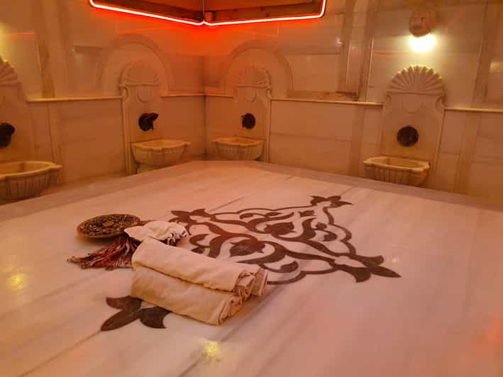Istanbul: Acemoglu Historical Hammam Entry Ticket - The staff demo: helpful, but you should read the room