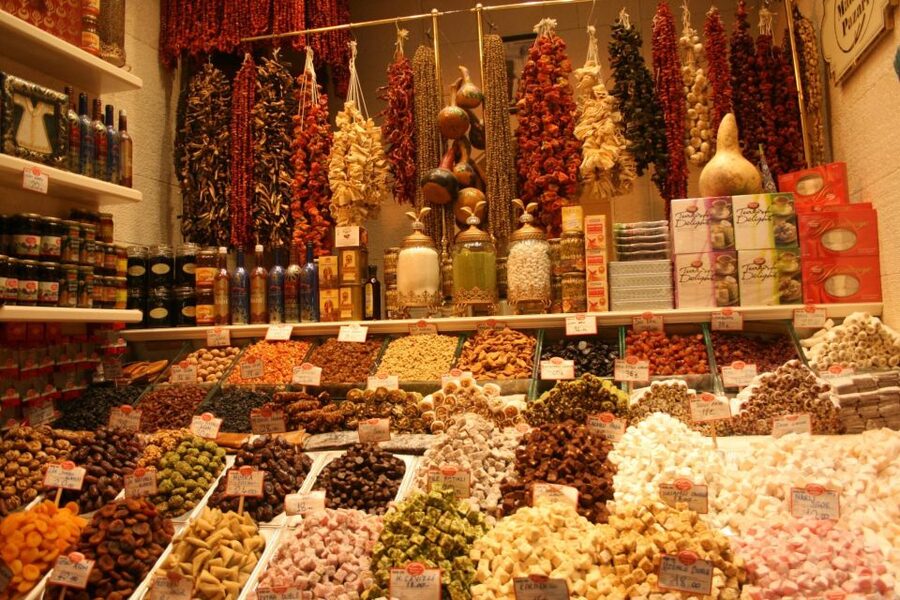 Istanbul: Afternoon Bosphorus Cruise and Spice Bazaar Tour - The boat part: ferry-style comfort, guide-led focus