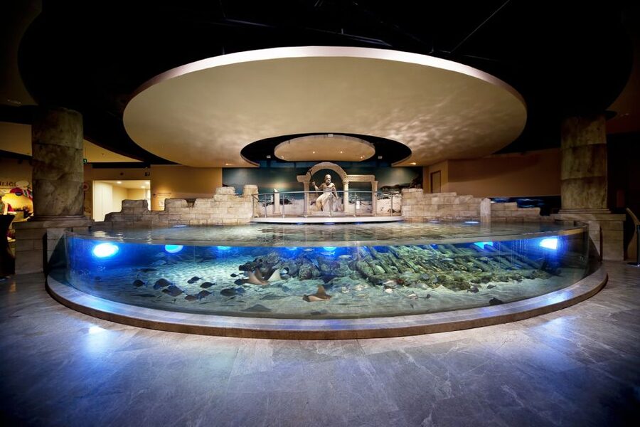 Istanbul Aquarium and Aqua Florya Shopping Mall Tour - Pickup and Getting to Aqua Florya on Istanbuls European Side