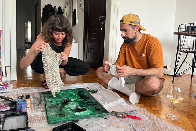 Istanbul Art Escape Wine and Paint at Local's Home - Meet in Beşiktaş, Then Get Your Bearings at the Saturday Market