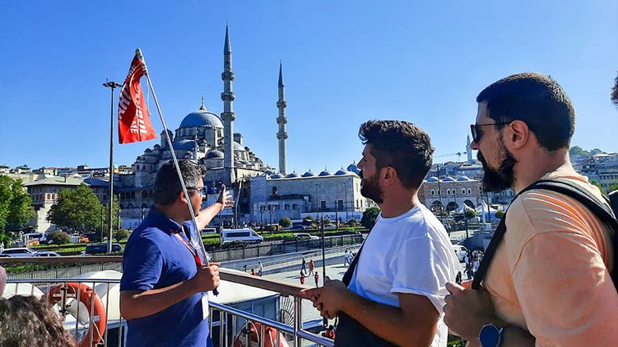 Istanbul: Asian Side Walking Tour with Ferry Ride - The intercontinental ferry ride, views included