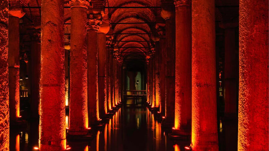 Istanbul: Basilica Cistern Skip-the-Ticket-Line Guided Tour - Key points at a glance