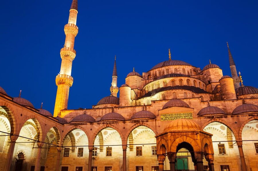 Istanbul: Bespoke Tour with Guide and Skip-the-Line Entries - What the Tour Feels Like: Pacing, Pro Guides, and Language Support