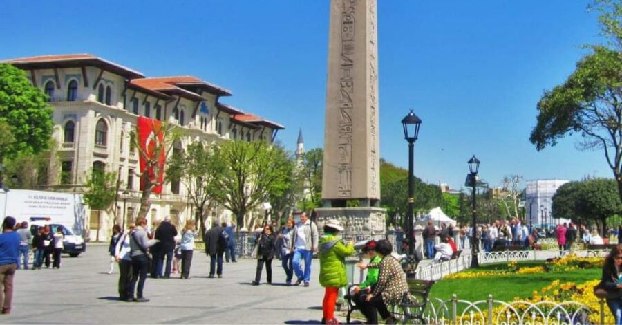Istanbul: Best of Old City Full-Day Tour with Transfers - Topkapi Palace and the Ottoman Treasury Highlights