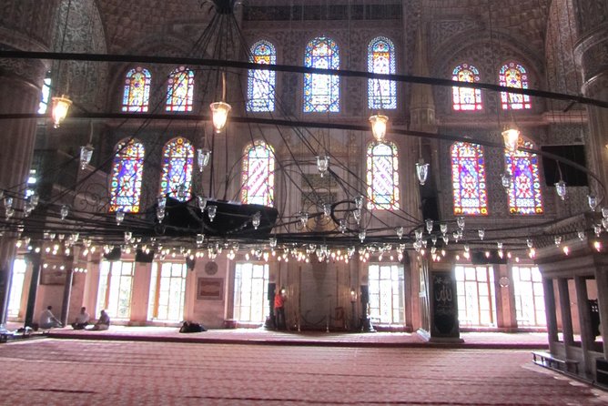 Istanbul: Blue Mosque & Hagia Sophia Small-Group Tour with ticket - Tickets, Timing, and Dress Code: Your On-Site Checklist