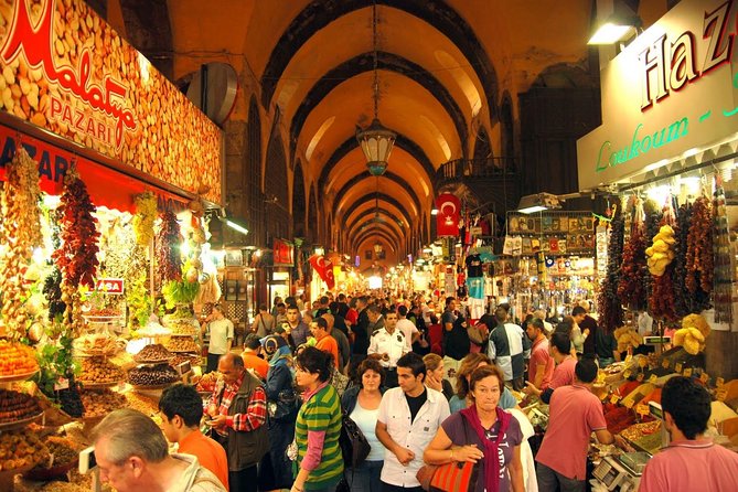 Istanbul Boat Cruise and Dolmabahce Palace & Two Continents - How this Istanbul full-day combo actually flows