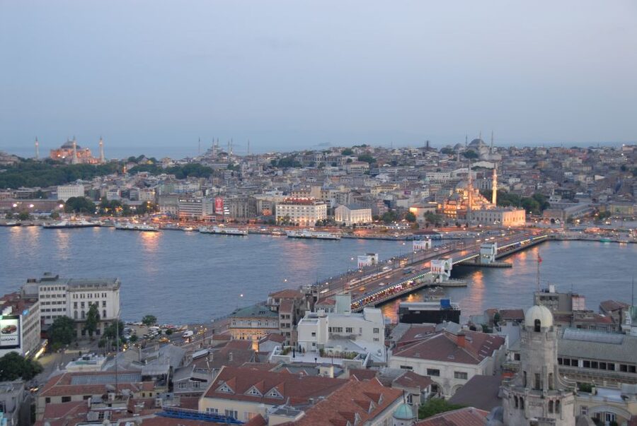 Istanbul: Bosphorus and Golden Horn Boat Tour - Pickup areas in Istanbul, and why it makes a difference