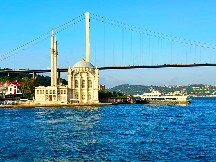 Istanbul: Bosphorus and Golden Horn Sunset Yacht Cruise - Galata Bridge and the Golden Horn finish