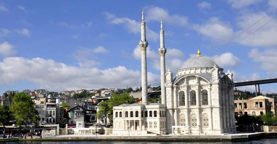 Istanbul: Bosphorus Boat Cruise - The Bosphorus segment, two continents and bridge views from the moving deck