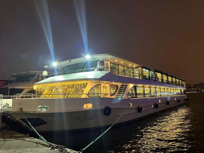 Istanbul: Bosphorus Cruise Dinner, Show & Alcoholic Drinks - Dolmabahçe Palace and Ortaköy photo stops, plus what they mean from the water