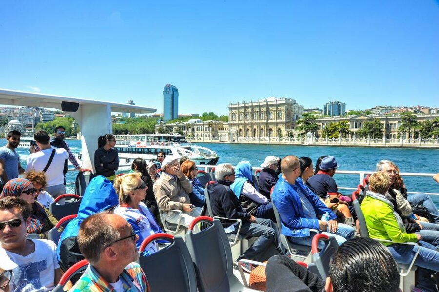 Istanbul: Bosphorus Cruise w/Audio Guide and Sunset Option - Key Points Before You Go
