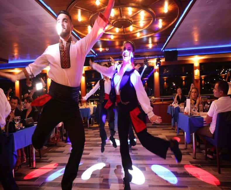 Istanbul Bosphorus Dinner Cruise Tour - Private Table - Timing that fits the Istanbul night