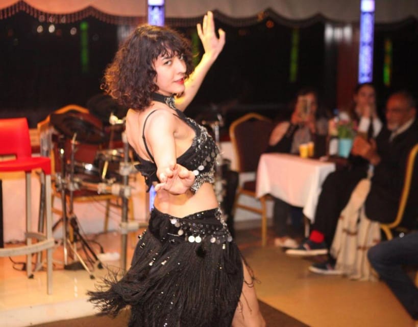 Istanbul: Bosphorus Dinner Cruise with Entertainment - Practical tips to make your night smoother