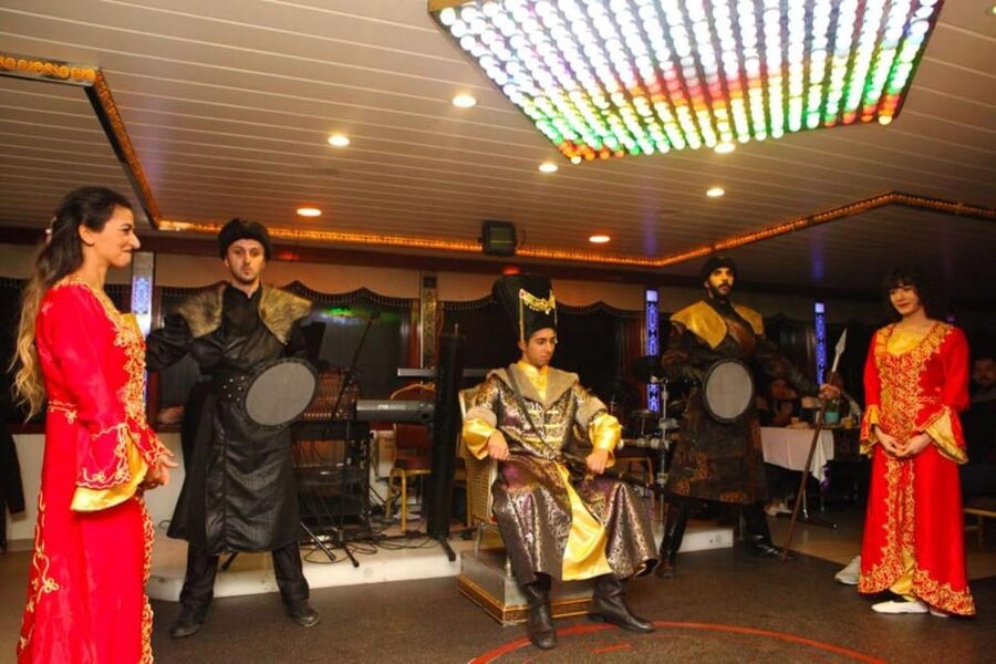 Istanbul: Bosphorus Dinner Cruise with Entertainment - Should you book it? My call based on the facts