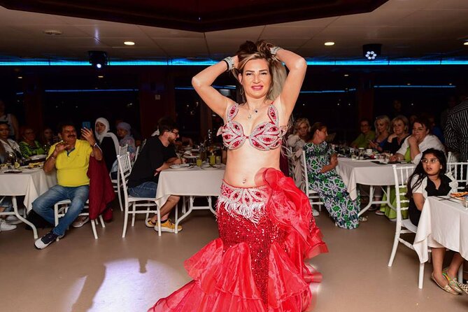 İstanbul Bosphorus Dinner Cruise with Traditional Turkish Show - Price and value for a night on the water