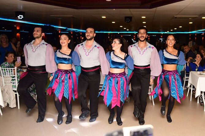 İstanbul Bosphorus Dinner Cruise with Traditional Turkish Show - Who this cruise is best for