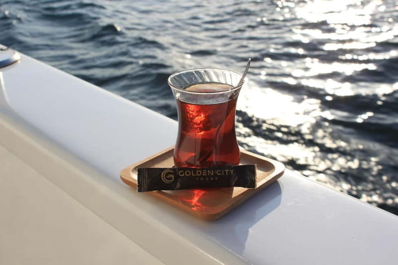 Istanbul: Bosphorus Private Guided Yacht Cruise with Snacks - Sights you’ll recognize, and why a guided route makes a difference