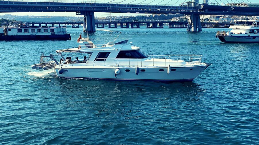 İstanbul: Bosphorus Private Yacht Cruise with Tea and Coffee - Who this cruise suits best