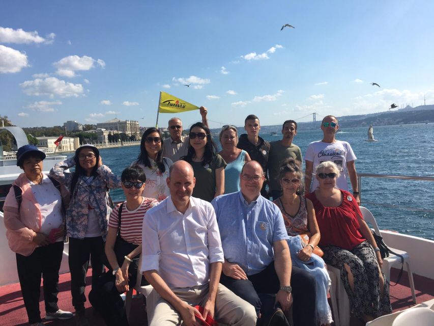 Istanbul: Bosphorus Sightseeing Boat Tour with Guide - Practical Tips for a Better Ride