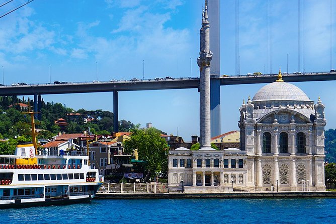 Istanbul Bosphorus Sightseeing Cruise - Price and value: what $16.82 buys you in Istanbul
