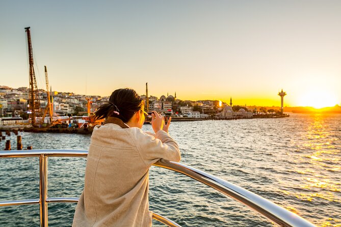 Istanbul Bosphorus Sightseeing Cruise with Audio Guide - Ortaköy Mosque and the Bosphorus Bridge: Where Old Neighborhood Meets Big Infrastructure