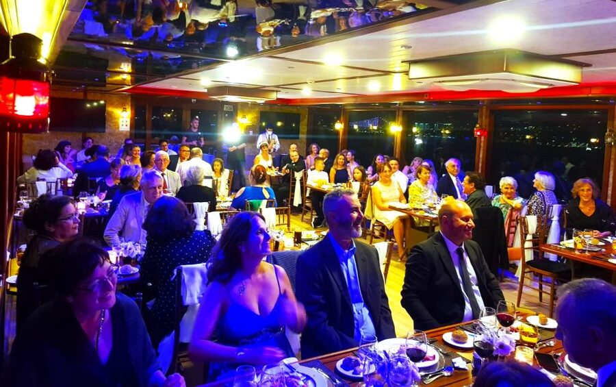 Istanbul: Bosphorus Sunset Cruise with Dinner - Maiden’s Tower champagne toast, where sunset becomes your main dish