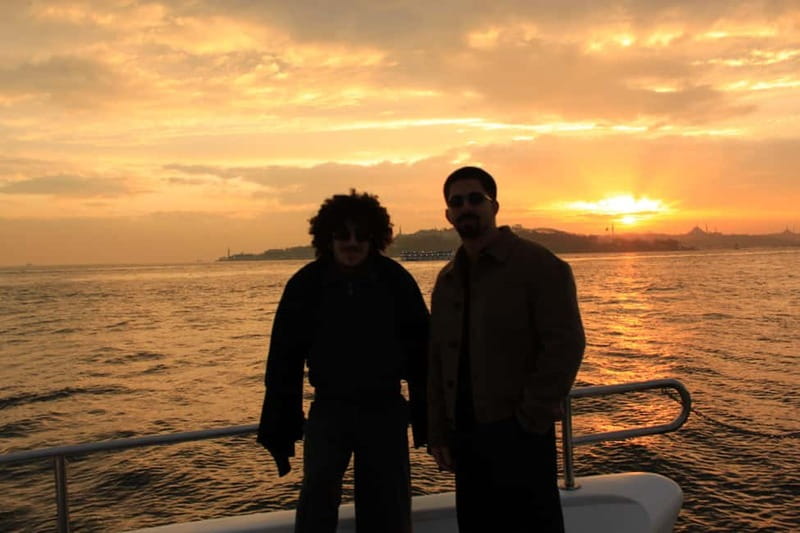 Istanbul: Bosphorus Sunset or Night Yacht Cruise & Transfers - Should you book the Istanbul Bosphorus Sunset or Night Yacht Cruise?
