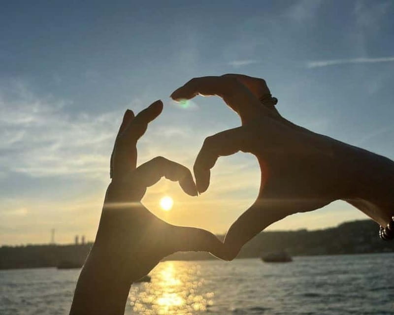 Istanbul: Bosphorus Sunset or Night Yacht Cruise & Transfers - What you see on the Bosphorus Strait route