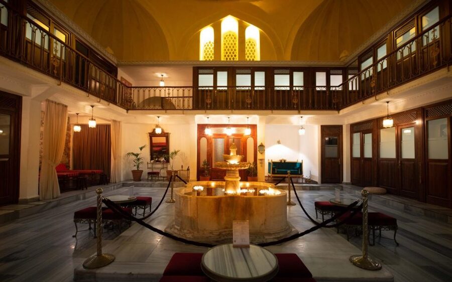 Istanbul: Cagaloglu Hamam Experience - Hot Room Time and the Gobektasi Marble Platform