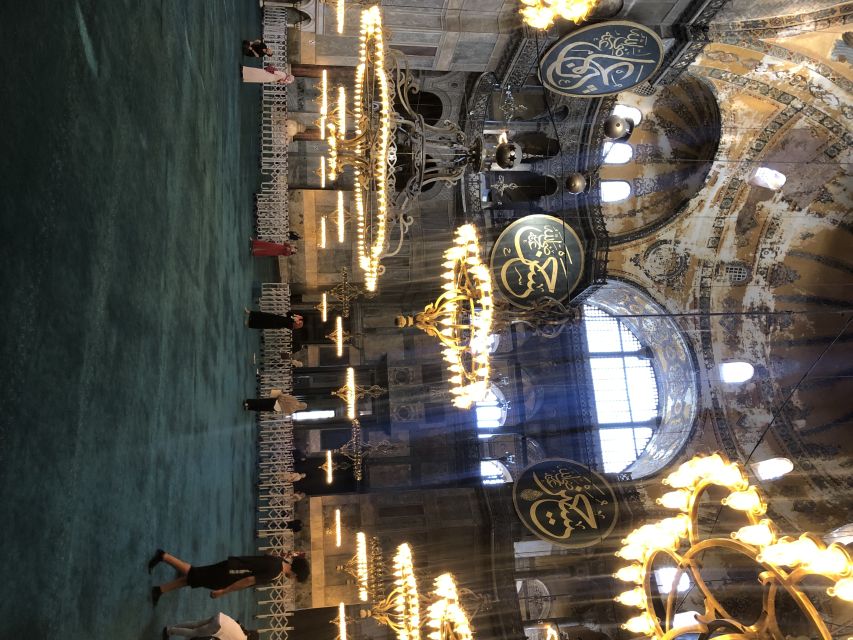 Istanbul: City Highlights Group Tour with Hagia Sophia Entry - Price and logistics, what $153 includes and what it doesn’t