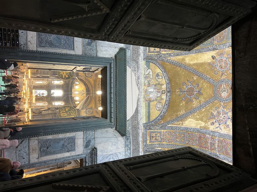 Istanbul: City Highlights Group Tour with Hagia Sophia Entry - Who should book this tour, and who might want a different plan