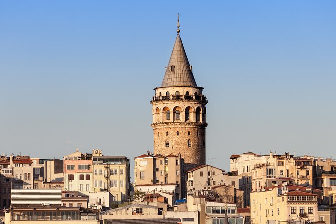 Istanbul: City Highlights Tour w/Hagia Sophia & Blue Mosque - Blue Mosque Tiles and Minarets, Plus the Friday Timing Twist