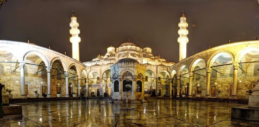 Istanbul City Sightseeing Tour & Turkish Dinner & Show - The Hippodrome: Spectacle, Power, and the Stories You Can Picture