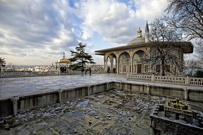 Istanbul City Tour with Lunch - Lunch on the tour: local Turkish food with fewer decisions