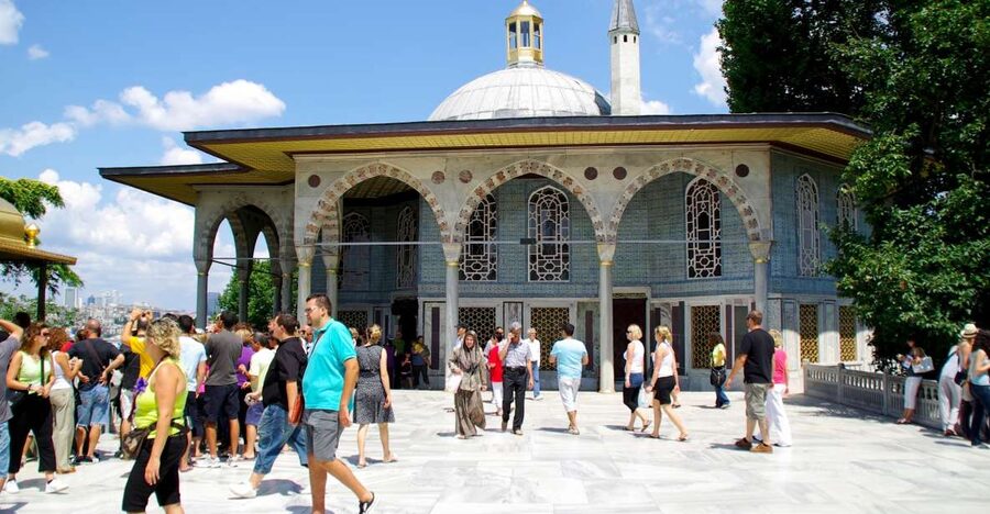 Istanbul City Walk: Blue Mosque, Old Town & Hippodrome - Key highlights at a glance