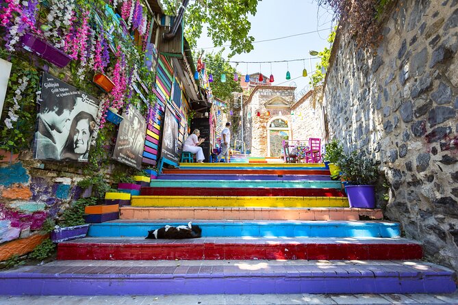 Istanbul City Walk: Colors, Culture & History Fener Balat Tour - Balat muhtarligi: starting in the colorful Jewish quarter
