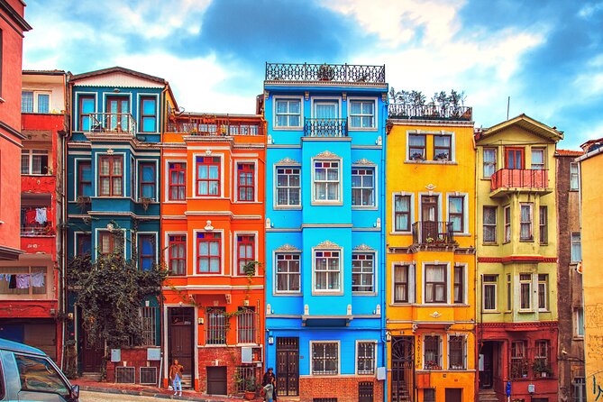 Istanbul City Walk: Colors, Culture & History Fener Balat Tour - The Colorful Stairs: photo stops that also teach the geography