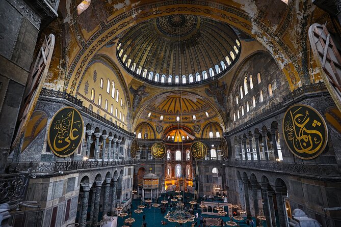 Istanbul Classics and Bosphorus Cruise Private Tour - Grand Bazaar and Misir Carsisi: A Market Walk That Actually Feels Like Istanbul