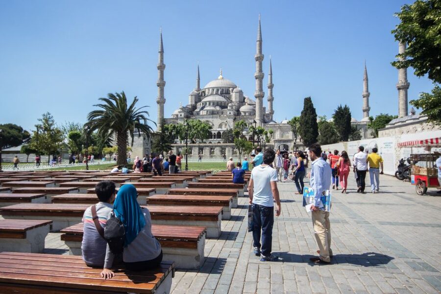 Istanbul Classics Tour - Timing, language, and group pacing you should plan around